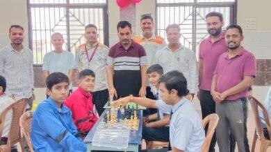 Photo of सेंट जोसेफ सीनियर सेकेंडरी स्कूल में विकासखंड स्तरीय शतरंज प्रतियोगिता का हुआ आयोजन