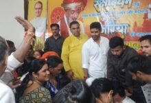Photo of सांसद दर्शनसिंह चौधरी ने सासंद कार्यालय में रक्षाबंधन पर्व मनाया, किया पौधारोपण