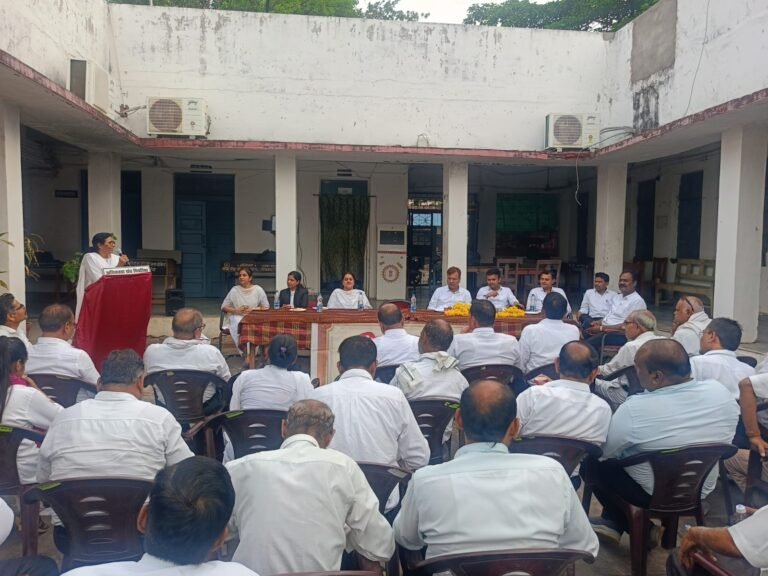 पिपरिया न्यायालय मे विदाई एवं सम्मान समारोह गरिमामय वातावरण में सम्पन्न