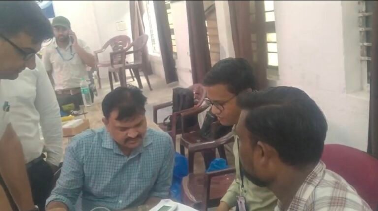न्यायालय परिसर में मेगा स्वास्थ्य जांच शिविर आयोजित, 150 कर्मचारियों का हुआ स्वास्थ्य परीक्षण